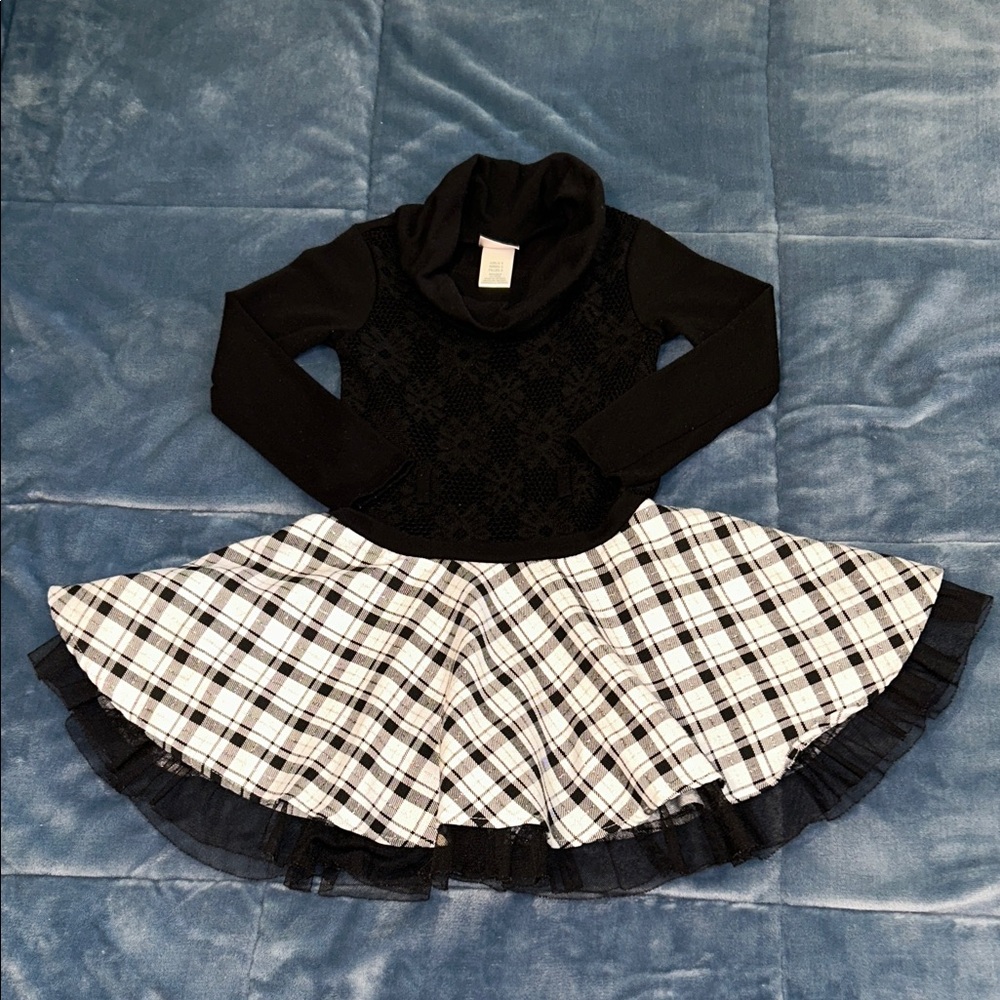 Black and White Plaid Dress with Cowl Neck Youngland
